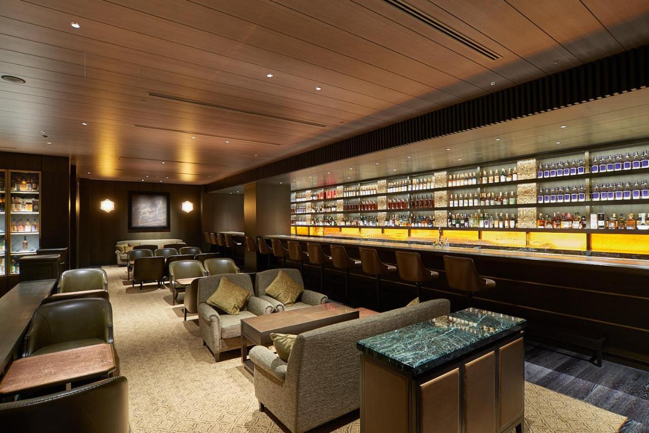 The Okura Tokyo Hotel Ngoại thất bức ảnh The bar at the lounge
